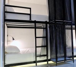Кровать в общем номере в Diamond & Rust Hostel