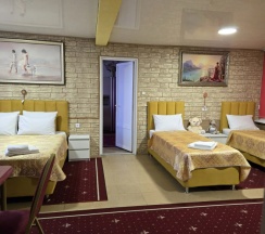 Четырёхместные апартаменты в Гуля