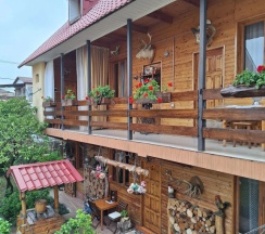 Номер Comfort с 2 комнатами с балконом в У Марины