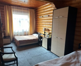 Стандартный номер с одной двуспальной и одной односпальной кроватью в Belka Hotel