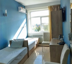 СТАНДАРТ (узкий) с 2-мя кроватями со ВСЕМИ удобствами. Новый номерной фонд в MaxxRoyal