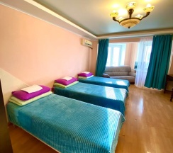 Жилая комната в 3-х комнатной квартире с общим санузлом и кухней С19-107 в Какаду