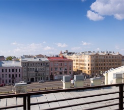 Двухкомнатный Люкс (с видом на город) в Cort Inn St-Petersburg Hotel & Conference Center