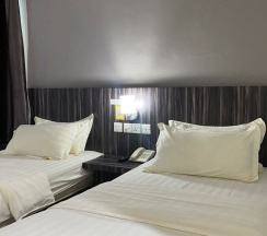 Двухместный номер Deluxe 2 отдельные кровати в Kaliban Hotel