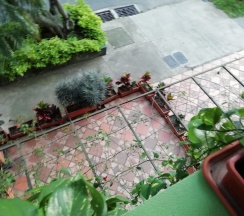 Коттедж в Bed & Breakfast Local Home