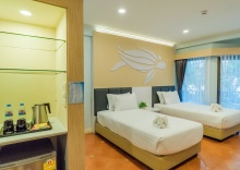 Двухместный номер Superior с балконом 2 отдельные кровати в The Bed Vacation Rajamangala Hotel