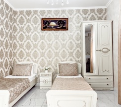 Делюкс в Камелия