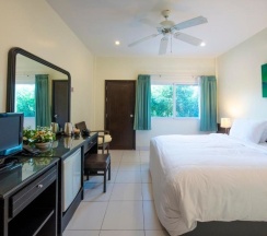 Двухместный номер Standard 2 отдельные кровати в Lokal Phuket