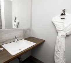 Люкс двухкомнатный в Юность