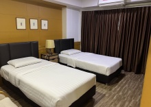 Номер Standard с балконом в Mall Suites Hotel