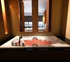 Люкс Arinara в Arinara Beach Resort Phuket