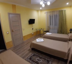 Трёхместный номер Standard c 1 комнатой в На поляне