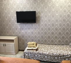 Четырёхместный номер Standard с балконом в Атлант