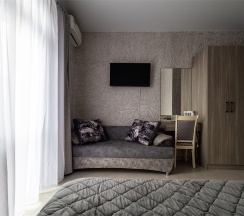 Четырехместный номер с балконом в Гостевой дом