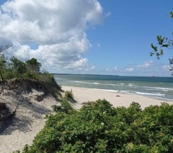 Коттедж улучшенный в Дом-сфера у моря