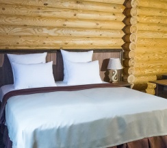 Номер делюкс с 1 двуспальной кроватью в срубе в Таурух