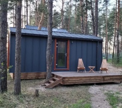 Двухместный коттедж двуспальная кровать в Vonavi Village