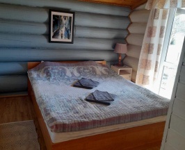 Четырёхместный коттедж Superior с видом на озеро в Ерёмина гора