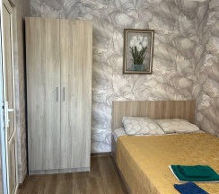 Классический номер с балконом в Ника прибрежный уют