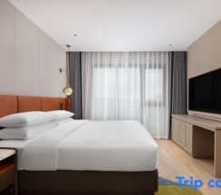 Люкс в Home2 Suites by Hilton Suqian Siyang