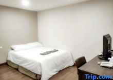 Двухместный номер Deluxe двуспальная кровать в 499 Hotel Ratchadapisek Bangkok