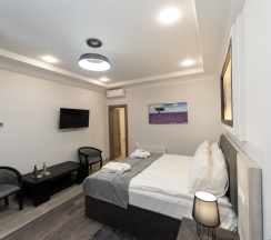 Двухместный номер Стандарт двуспальная кровать в Отель Downtown Suites Hotel Yerevan