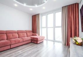 Апартаменты Апартаменты на улица Мелик-Карамова, 4/3 в Сургуте