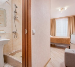 Двухместный номер Standard с балконом двуспальная кровать в Бэлль