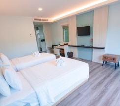 Двухместный номер Deluxe Premier 2 отдельные кровати в Duangjitt Resort & Spa