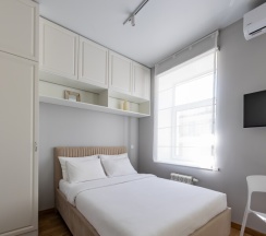 Студия в Кarl House