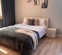 Апартаменты с балконом в Квартира Rich House на Чапаева 23