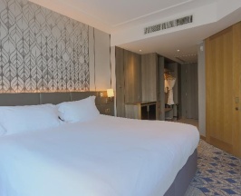 Двухместный номер Deluxe с панорамным видом на город 2 отдельные кровати в Centara Grand & Bangkok Convention Centre at CentralWorld