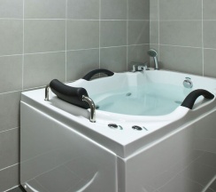 Двухместный номер Deluxe с балконом и с видом на океан двуспальная кровать в Familia Hotel Jeju