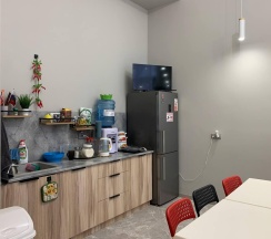 Кровать нижние места в 9-местном общем номере в Уют