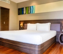 Люкс c 1 комнатой в Holiday Inn Resort Phuket Karon Beach by IHG