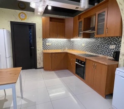 3-комнатные апартаменты улучшенные Сосновая ул., 2к4 в Viktory Apart (Виктори Апарт) на улице Сосновая 2 корпус 4