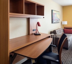 Двухместная студия двуспальная кровать в TownePlace Suites Los Angeles LAX/Manhattan Beach