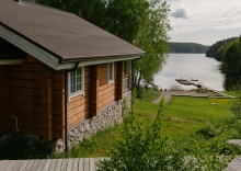 пос. Реускула: Турбаза Forrest Lodge Karelia