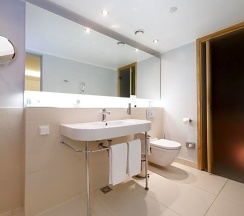Двухместный номер Premium двуспальная кровать в L'Ermitage Hotel Tallinn