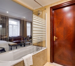 Студио в The Rooms Boutique Hotel