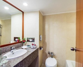 Двухместный номер Superior двуспальная кровать в Bangkok Palace Hotel