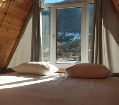 Шестиместный коттедж Superior с красивым видом из окна в Solthomee