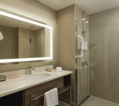 Премиум Делюкс в Кортъярд Марриотт Сочи Красная Поляна