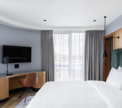 Номер люкс улучшенный в Radisson Blu Hotel Kaliningrad