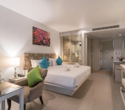 Трёхместный номер Deluxe с балконом в The Briza Beach Resort Khaolak