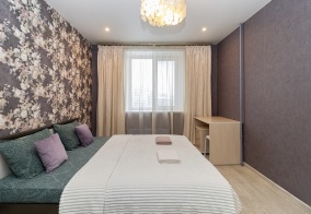 Апартаменты Апартаменты на Красных зорь, дом 2 в Тюменской области