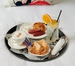 Двухуровневый «Люкс» в La Maison Hotel