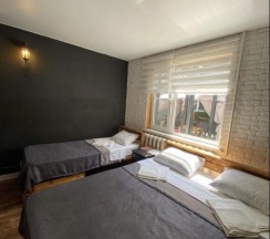 3-местная комната стандарт №1 в Greenwall