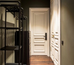 Двухместные апартаменты (двуспальная кровать) в Апартаменты Room в Nikolaev Building