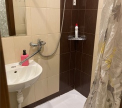 апартаменты с двухспальной кроватью (переулок Кирова, 3, этаж 1) в Everest